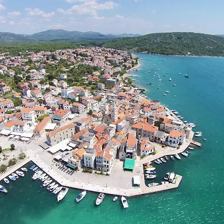 With Parking Space Pirovac, Sibenik - 21008 Apartamento *