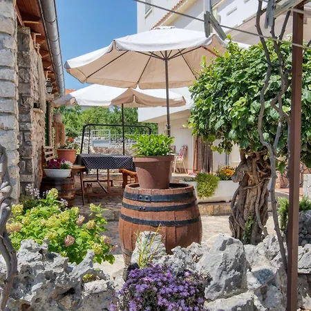 With Parking Space Pirovac, Sibenik - 21008 Pirovac