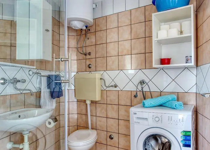 With Parking Space Pirovac, Sibenik - 21008